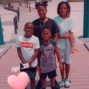 Meet your Posher, Tyrone